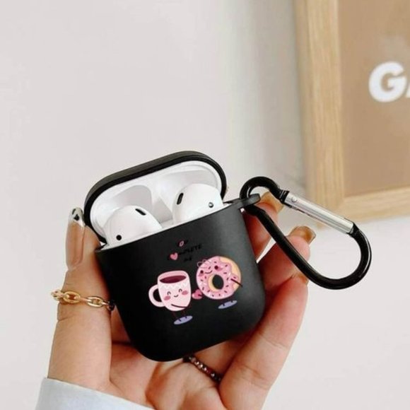 Black silicone case for AirPod 1/2 and Pro - Picture 1 of 3